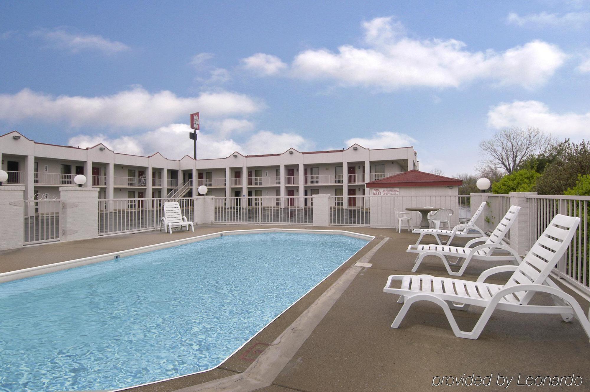 Red Roof Inn Clarksville Exterior foto